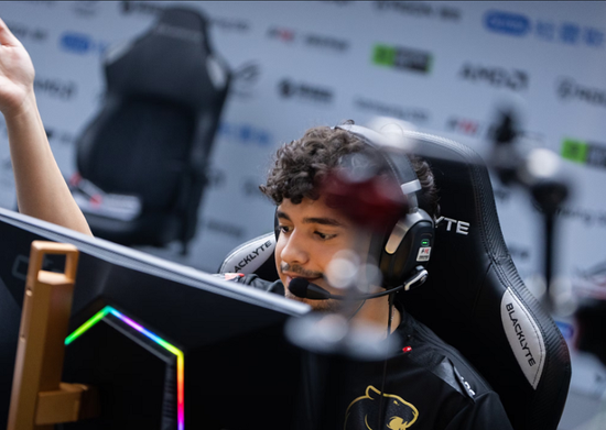 RNG赛后群访 Angel：玩卡牌是战术机密 Wei：现在打的比较有纪律