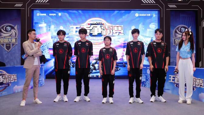 LOL Esports官方推特： Elk 是世界上最好的ADC之一！