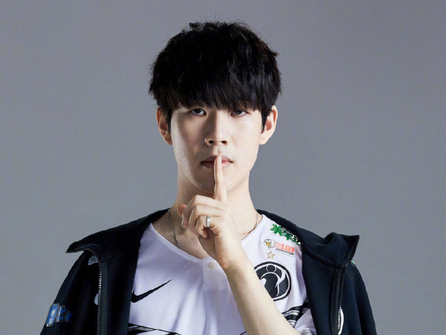 【战报】王者荣耀2020KPL秋季赛，WB.TS实力碾压零封RW侠